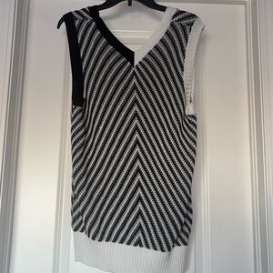 SHEIN split color vest